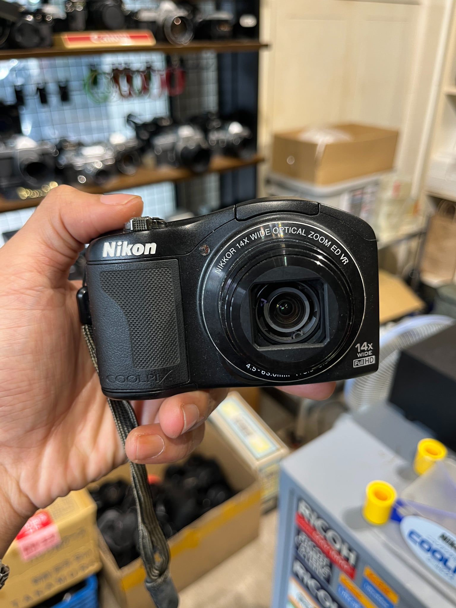  NIkon Coolpix L610 