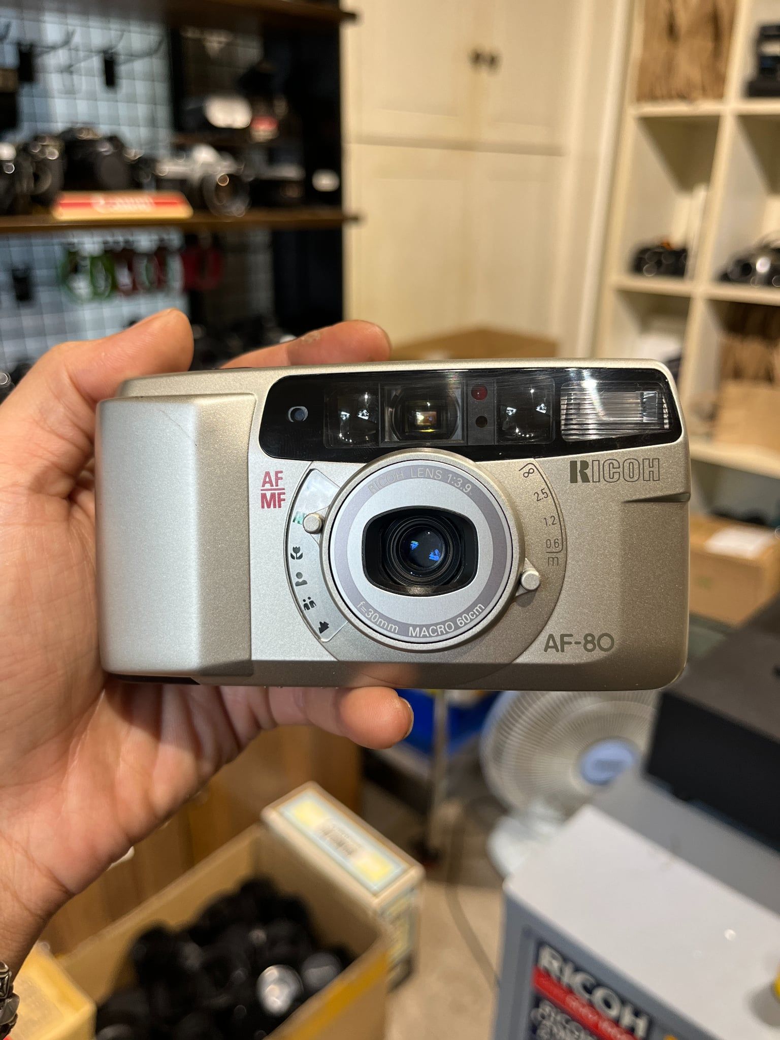  Ricoh AF-80 
