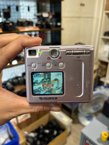  Fujifilm Finepix4500 