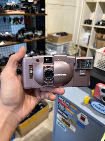 [Rare] Olympus Xa2 Pink Color 