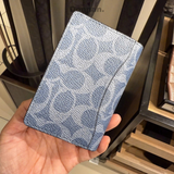  Ví Coach CardHolder Signature Canvas 