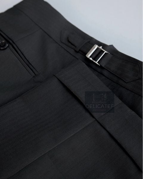  Quần Sidetab màu đen gân chìm xương cá Herringbone 