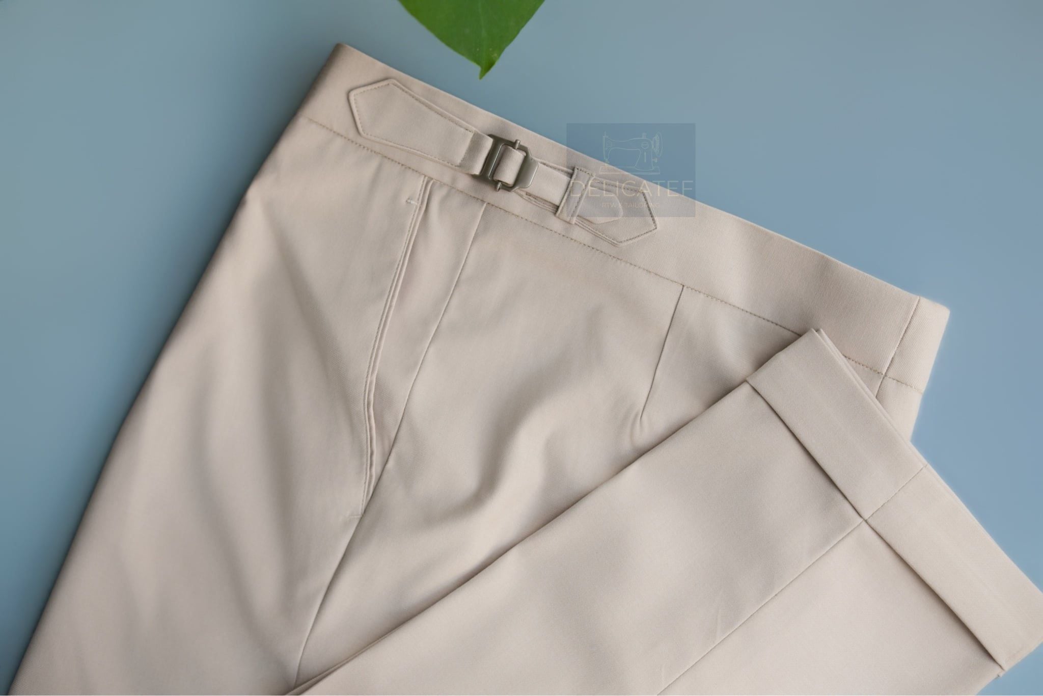  Quần Sidetab màu Beige | Premium Sidetab trouser beige color 