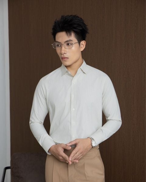  NON IRON | SƠ MI KẺ CHỈ NHỎ NỀN BEIGE NHẠT 
