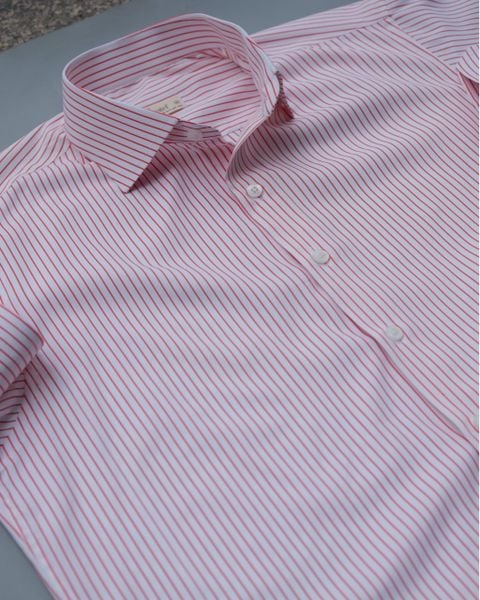  CHỐNG NHĂN | Sơ Mi Nền Trắng Kẻ Chỉ Đỏ Hồng 