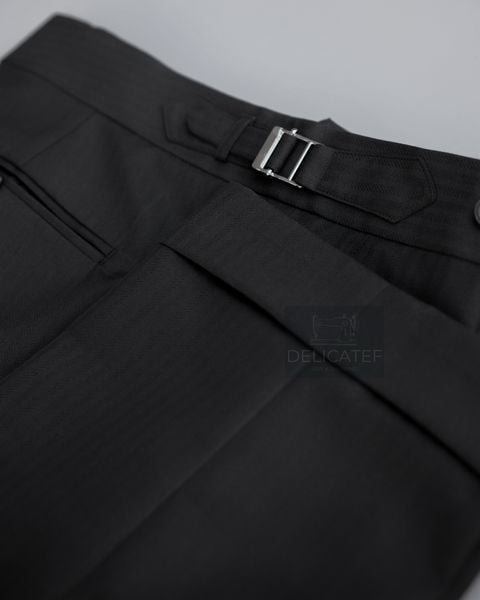  Quần Sidetab màu đen gân chìm xương cá Herringbone 