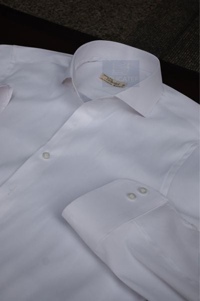  WHITE SHIRT - CỔ ÁO CUT AWAY VÁT SÂU 