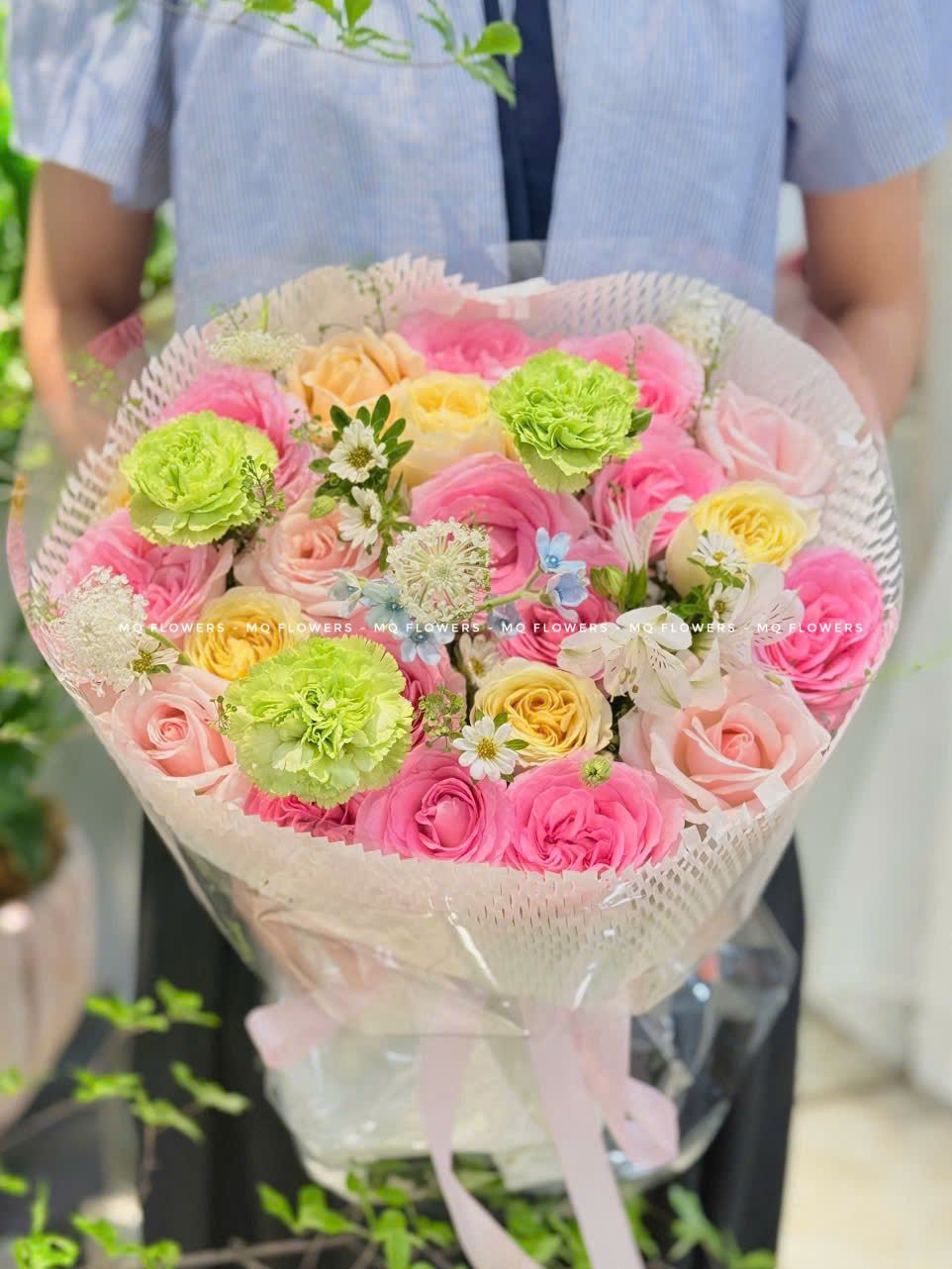  B211101 -  Vàng Anh 