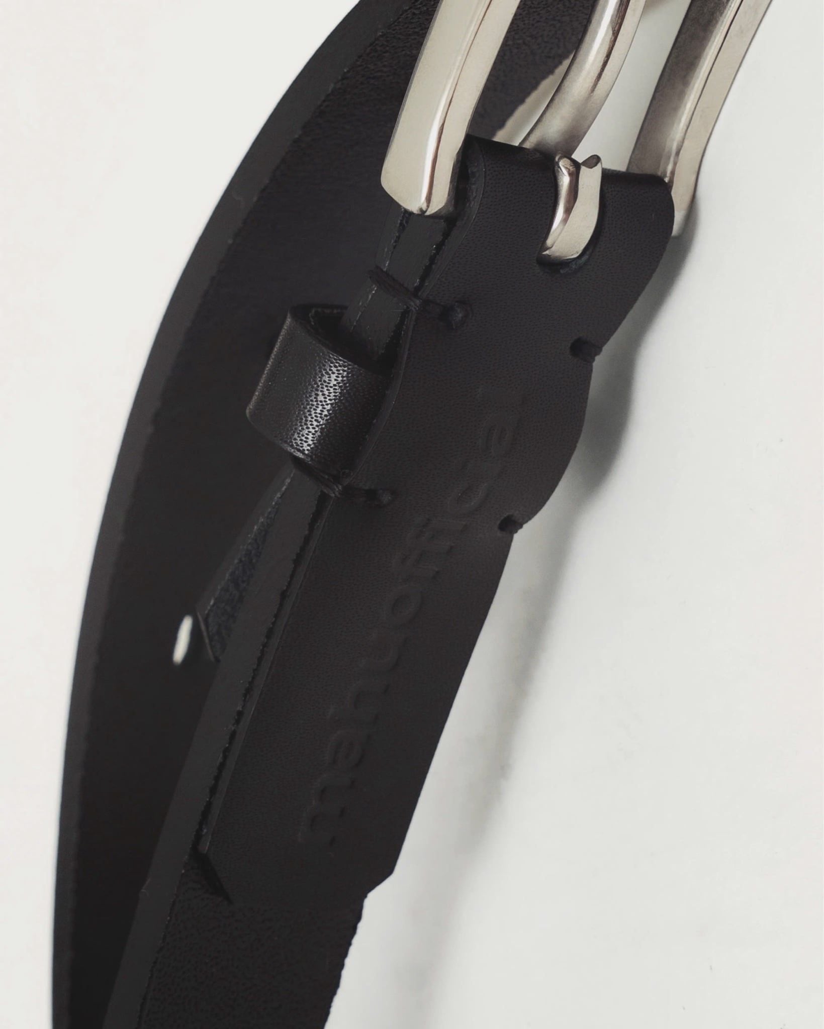  SLIMLINE LEATHER BELT 