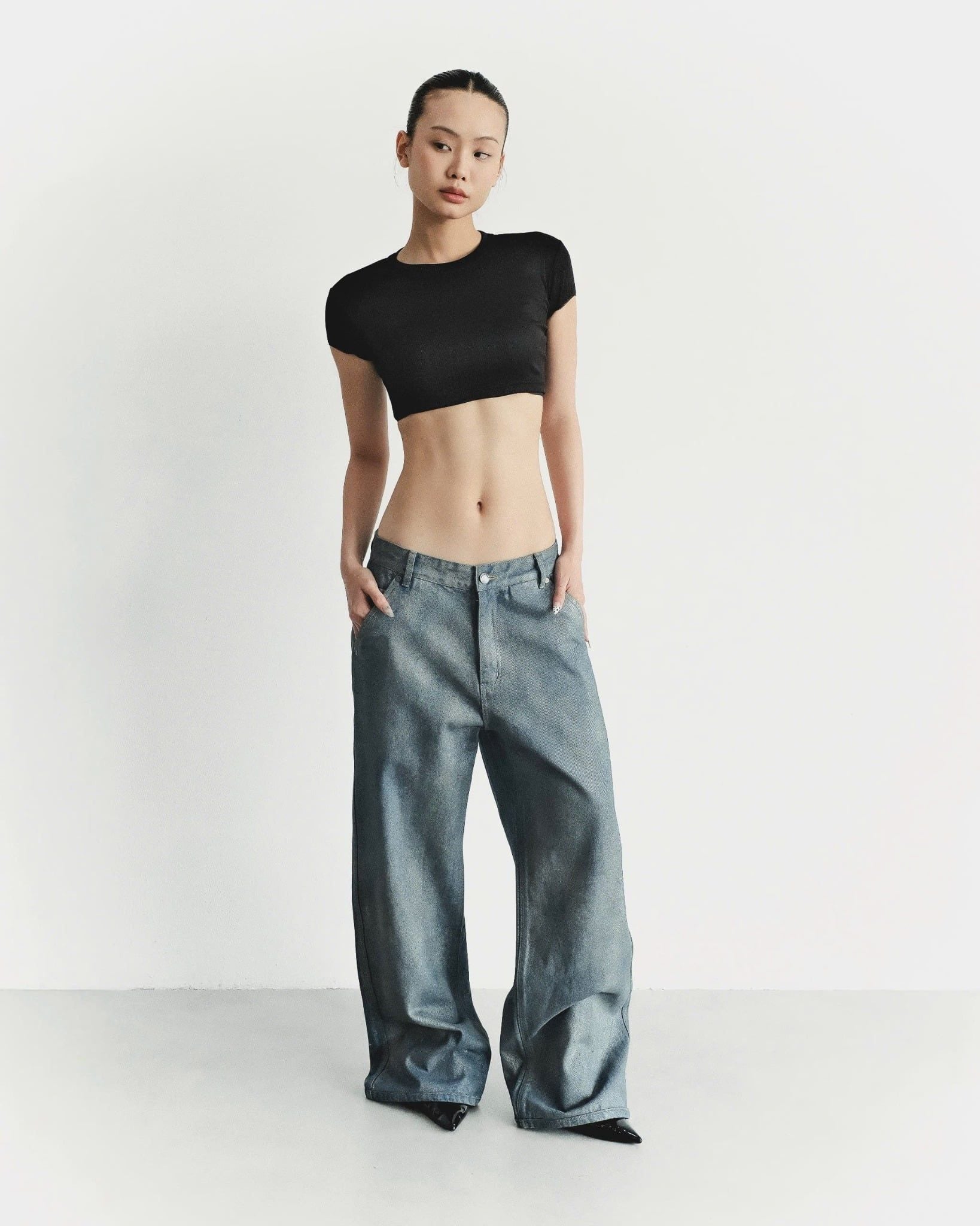 FOIL-COATED DENIM PANTS 