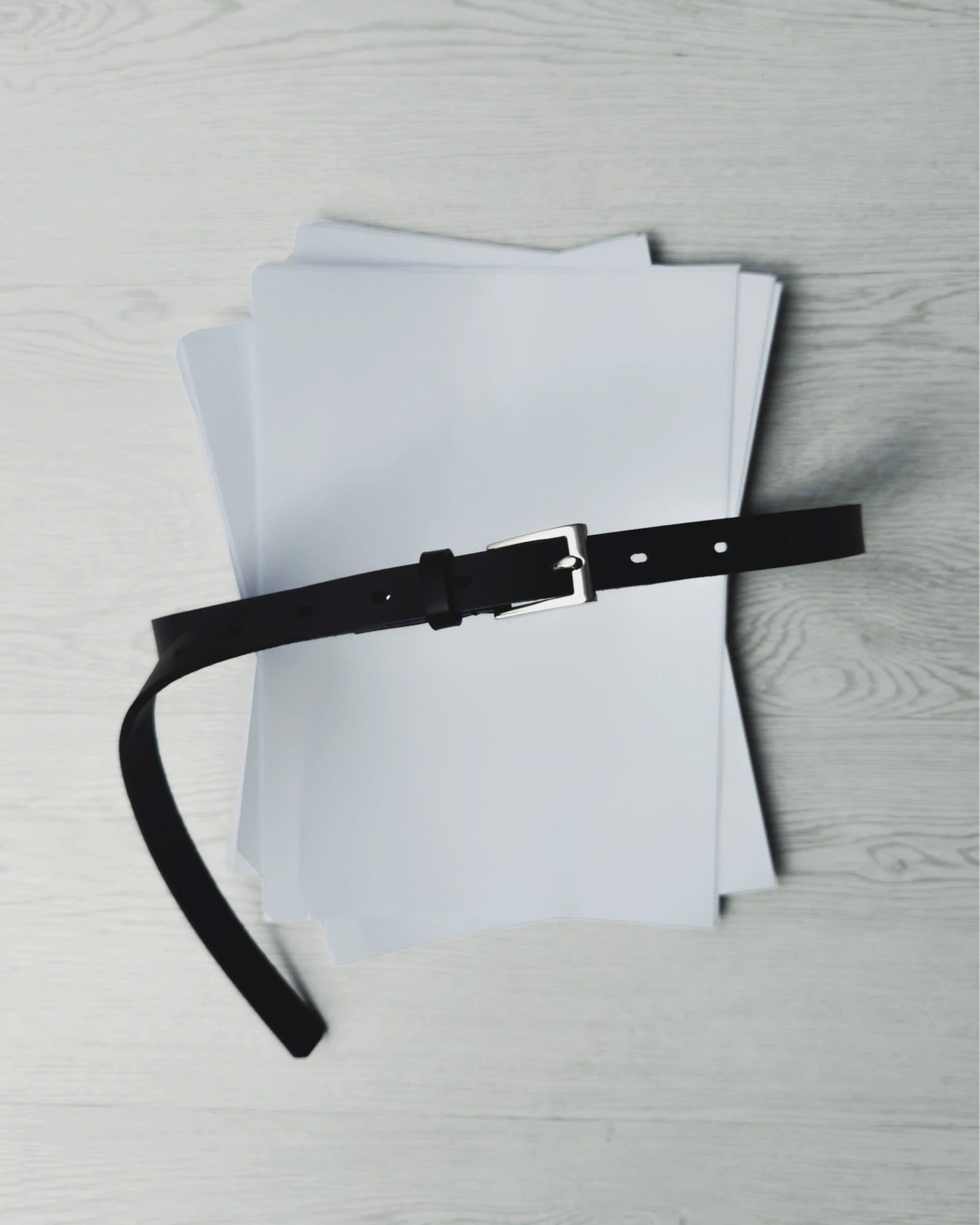  SLIMLINE LEATHER BELT 