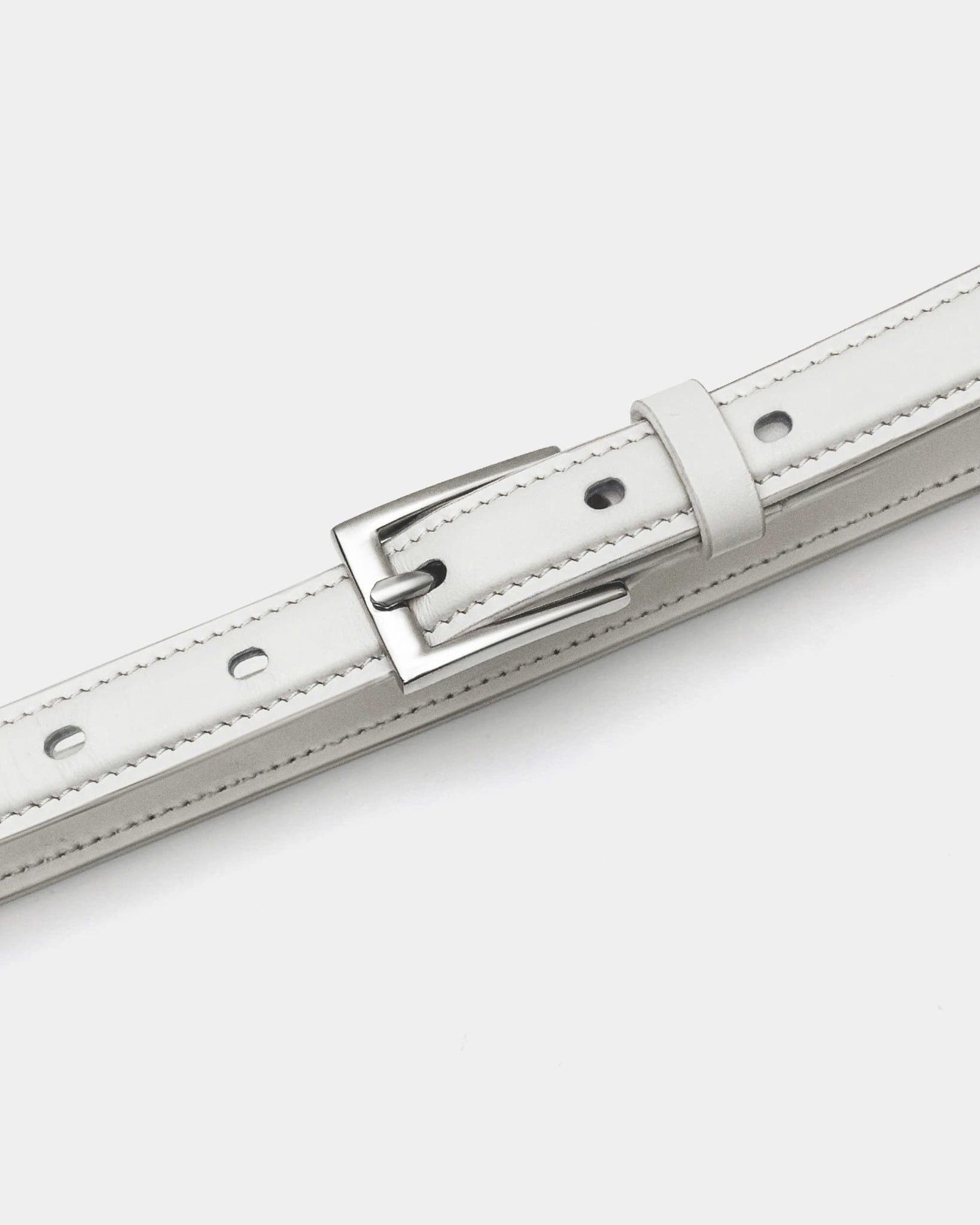  SLIMLINE RAISED LEATHER BELT 