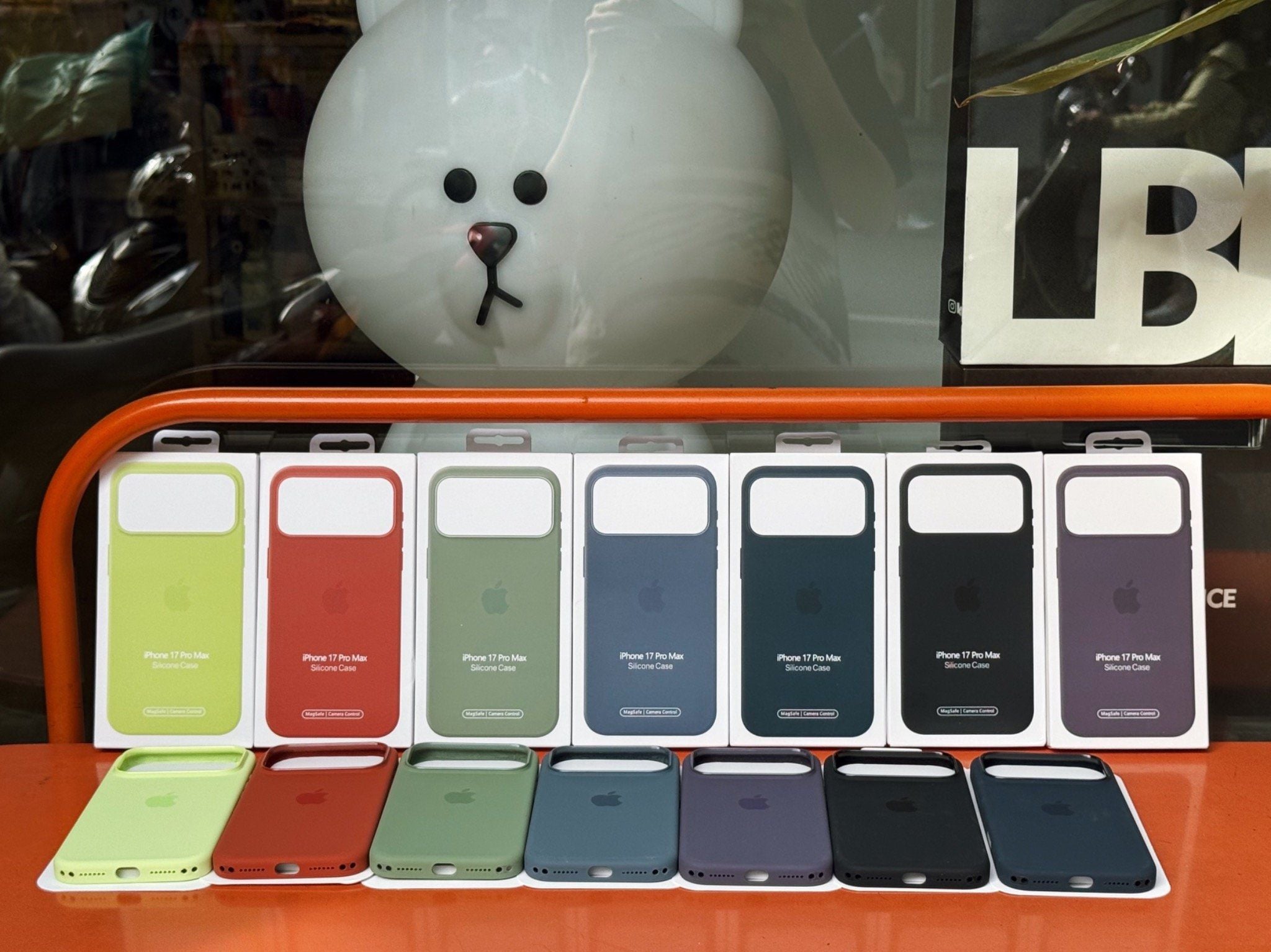  MAGSAFE SILICONE CASE (các dòng iPhone từ 17) 