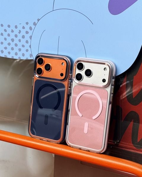  Pink/Black/White MAGSAFE CASE 