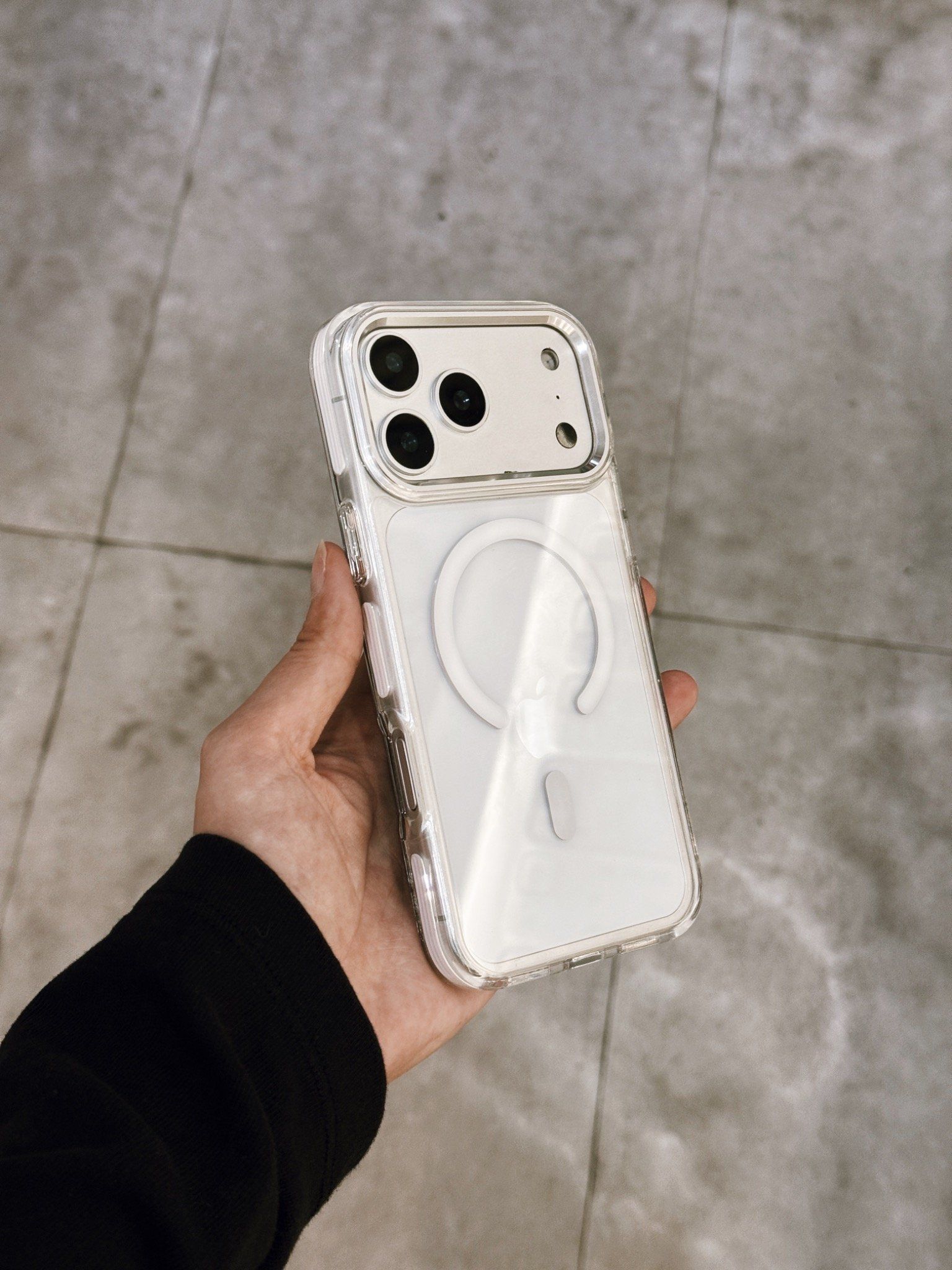  MAGSAFE PREMIUM CASE 