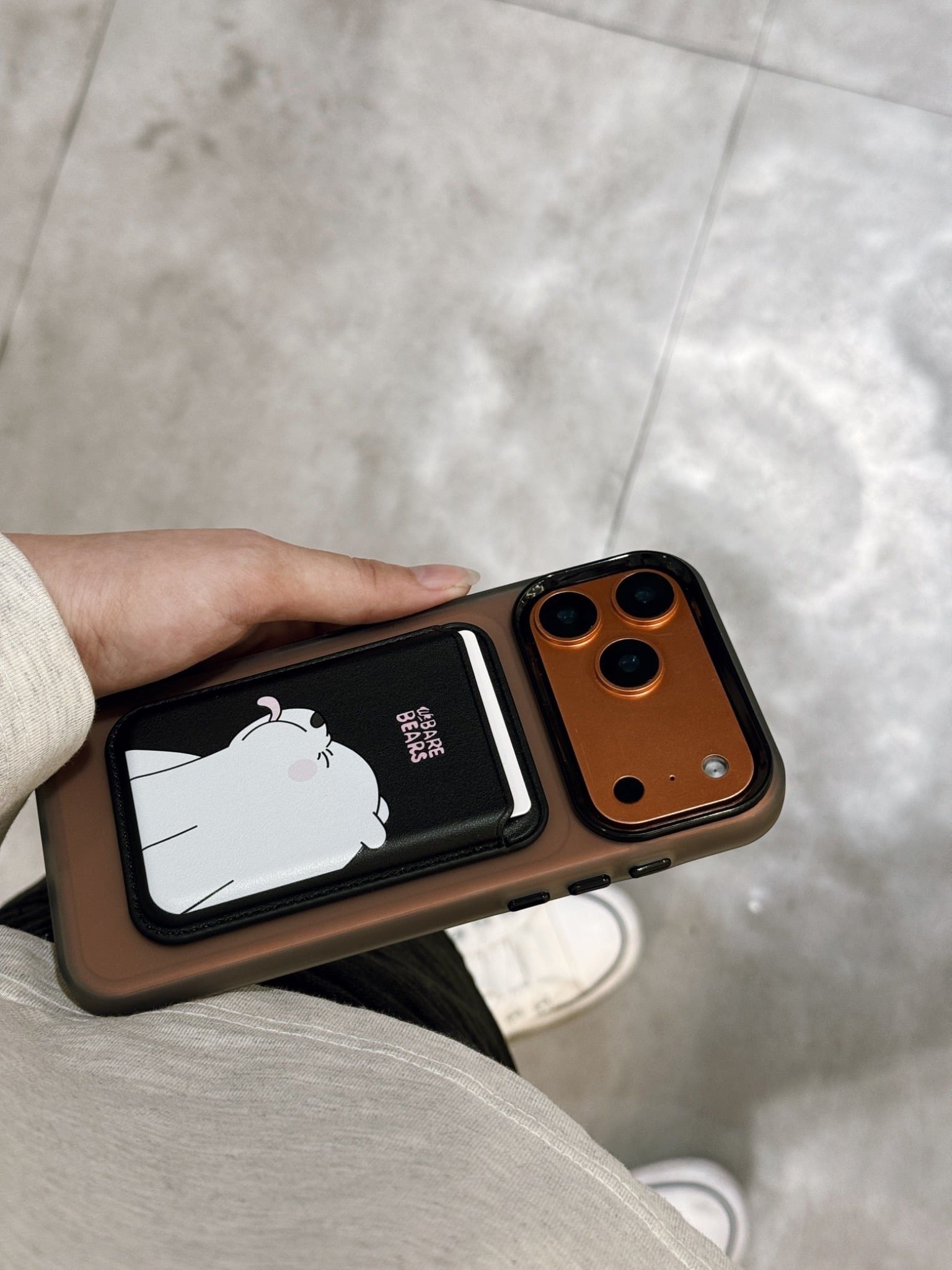  MAGSAFE CASE TRONG ĐEN NHÁM 