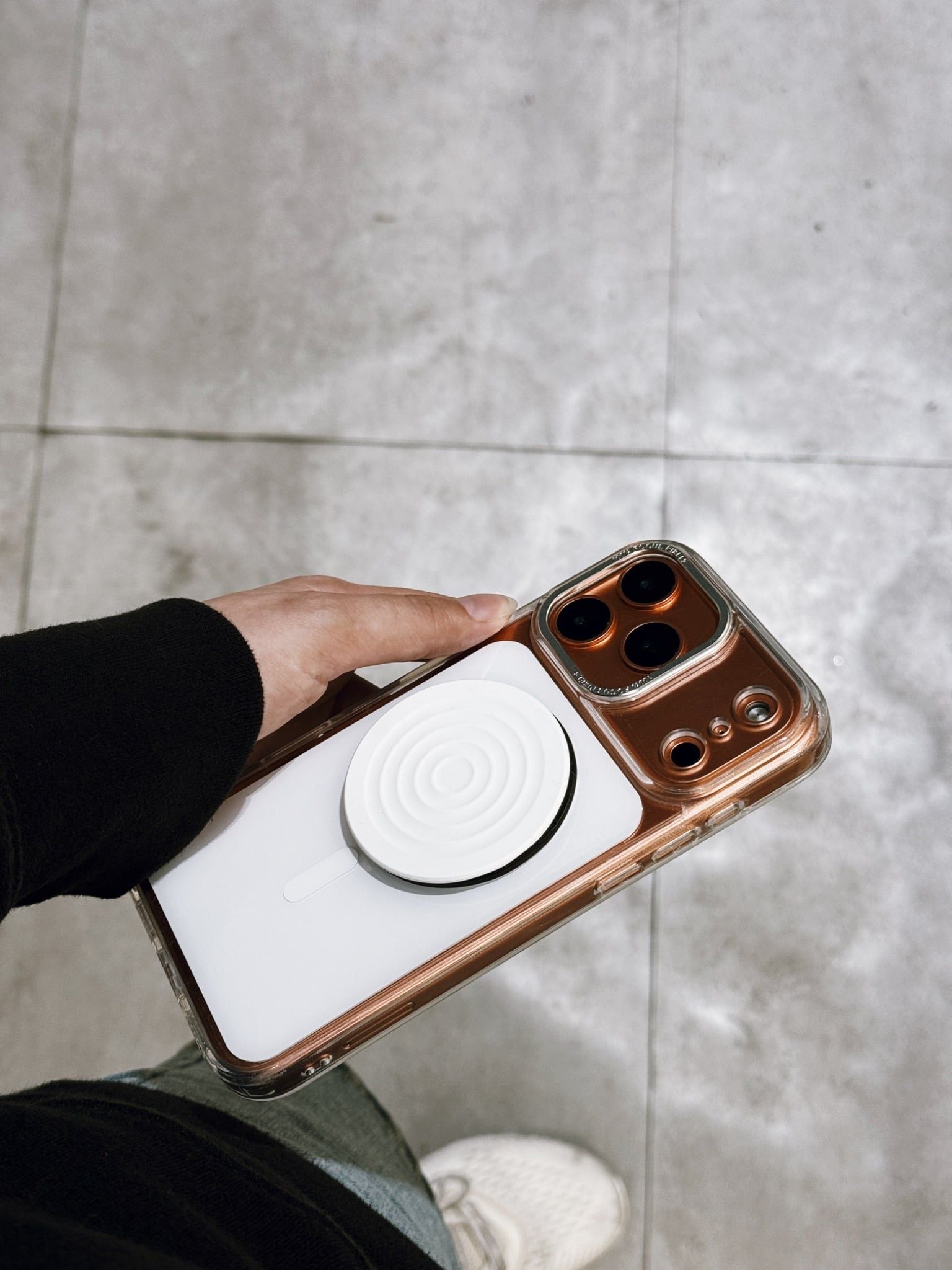  Pink/Black/White MAGSAFE CASE 