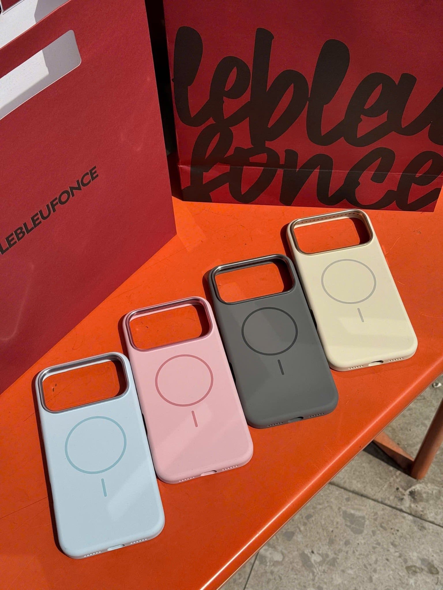  MAGSAFE SILICONE CASE (các dòng iPhone từ 17) 