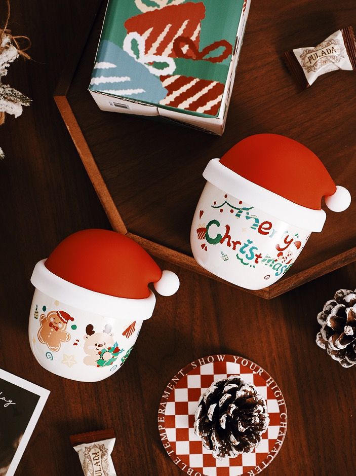  XMAS MUGS 