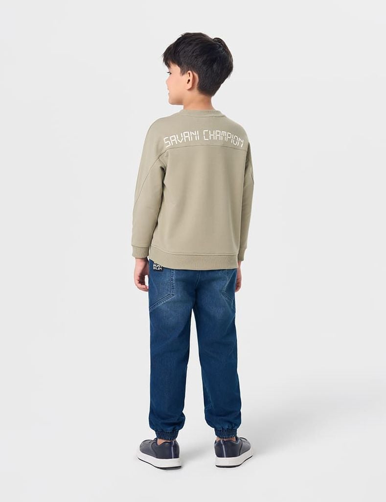 Áo nỉ cổ tròn bé trai hình in trước ngực