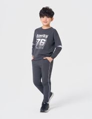 Bộ nỉ cổ tròn bé trai hình in trước ngực