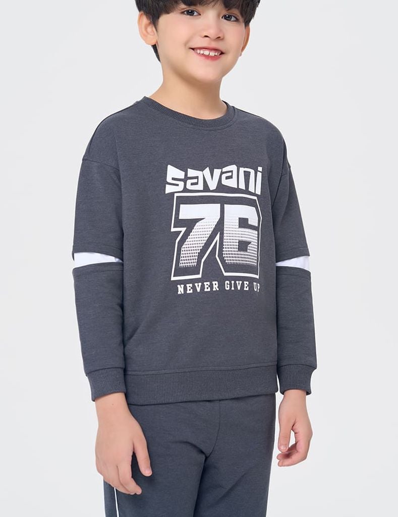 Bộ nỉ cổ tròn bé trai hình in trước ngực