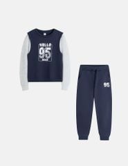 Bộ nỉ bé trai cổ tròn hình in trước ngực