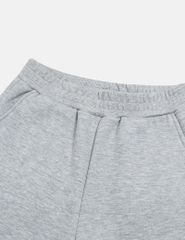 Bộ nỉ cổ tròn bé trai hình in trước ngực