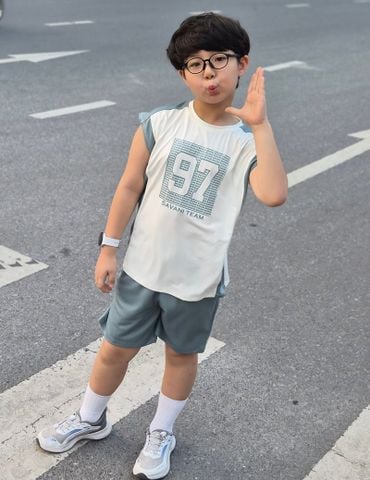 Bộ đồ hè sát nách bé trai