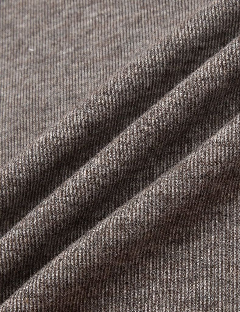 Áo giữ nhiệt cổ cao bé trai hình in trước ngực