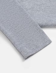 Áo giữ nhiệt cổ cao bé trai hình in trước ngực