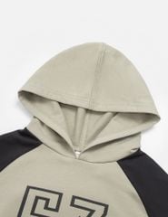 Áo nỉ bé trai có mũ hình in trước ngực