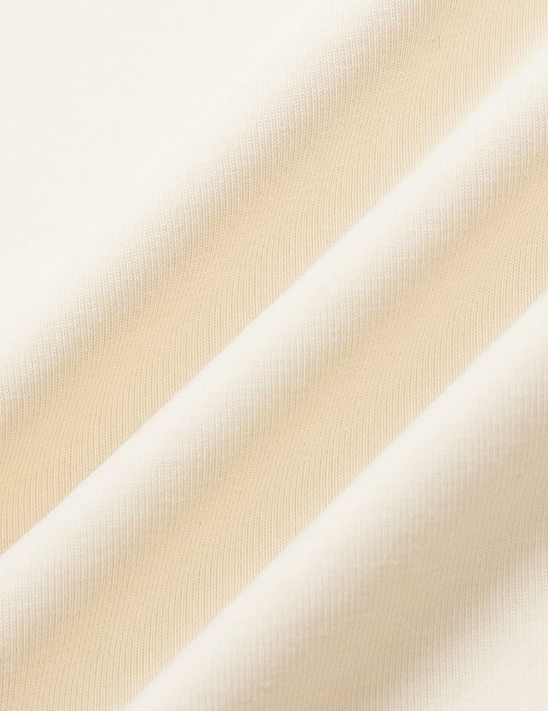 Áo thun dài tay bé trai cổ tròn hình in trước ngực