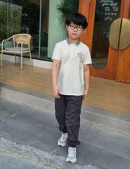 Quần khaki bé trai gấu bo