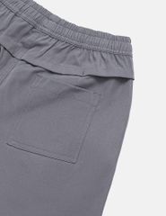 Quần khaki bé trai cạp chun bo gấu