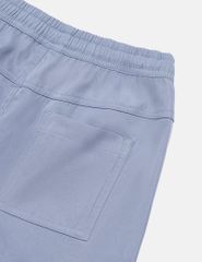 Quần khaki bé trai cạp chun mác in trang trí