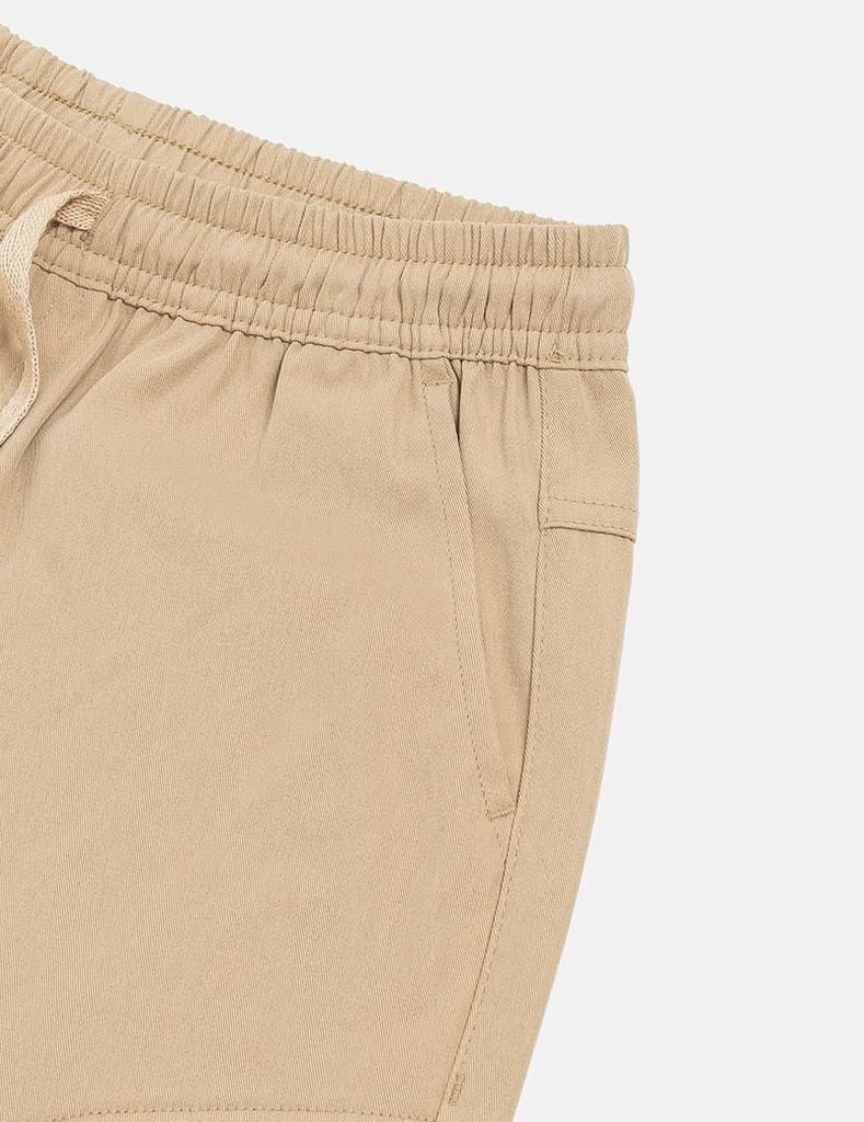 Quần khaki bé trai cạp chun mác in trang trí