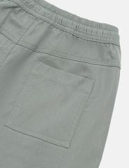 Quần khaki bé trai cạp chun mác in trang trí