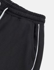 Quần short dệt kim bé trai