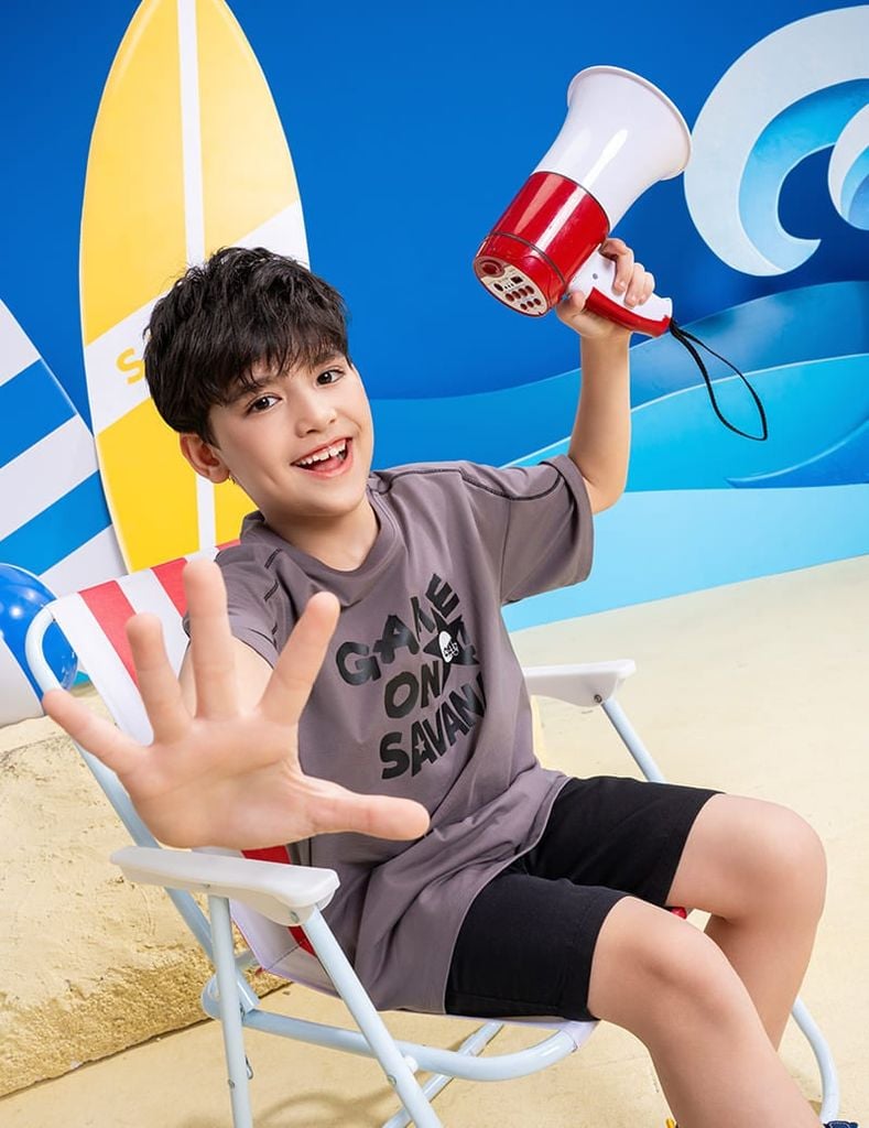 Áo thun ngắn tay cổ tròn bé trai