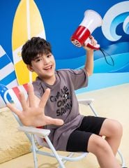 Áo thun ngắn tay cổ tròn bé trai