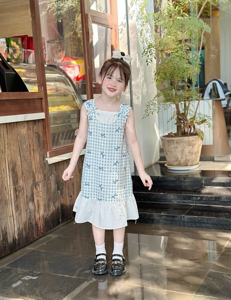 Váy liền dệt thoi bé gái