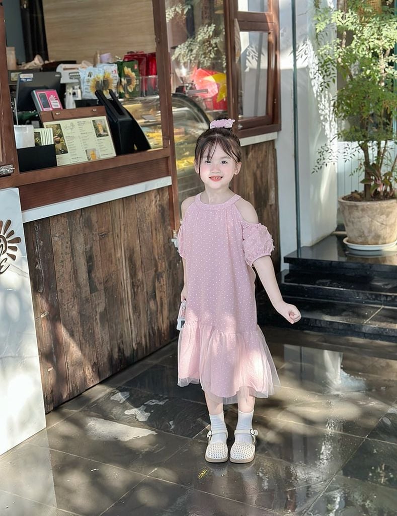Váy liền dệt thoi bé gái