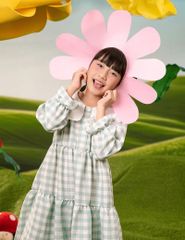 Váy liền dáng A bé gái cổ kiểu cách điệu