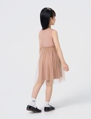 Váy liền sát nách bé gái