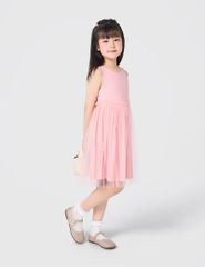 Váy liền sát nách bé gái
