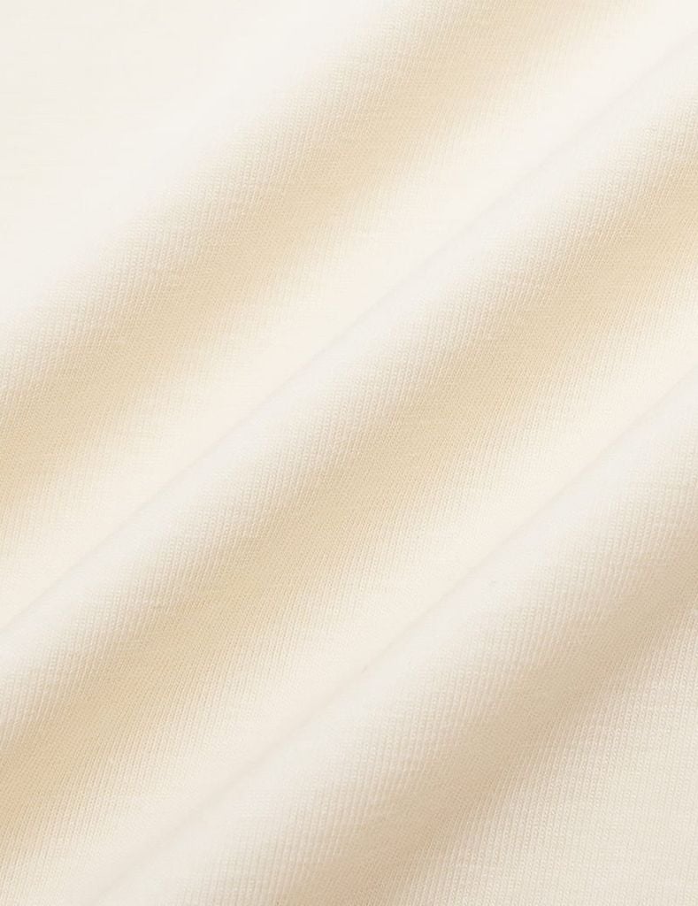 Áo thun dài tay bé gái cổ tròn hình in trước ngực