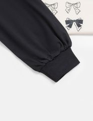 Áo thun dài tay cổ tròn bé gái hình in thân trước