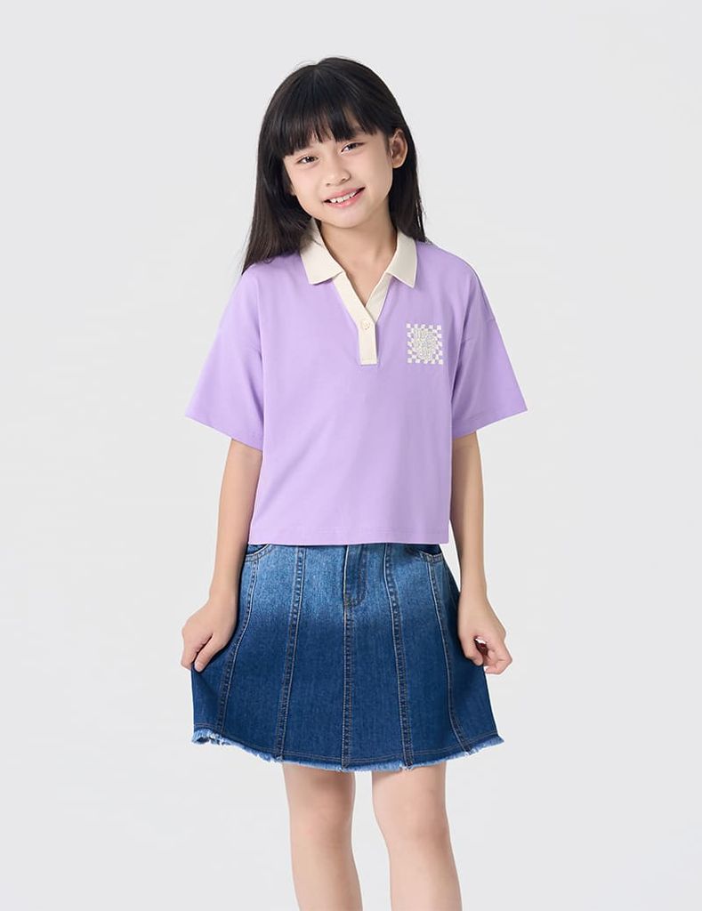 Áo polo ngắn tay bé gái phối cổ khác màu hình in trước ngực
