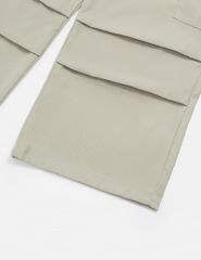 Quần khaki bé gái cạp chun mác dệt thân trước